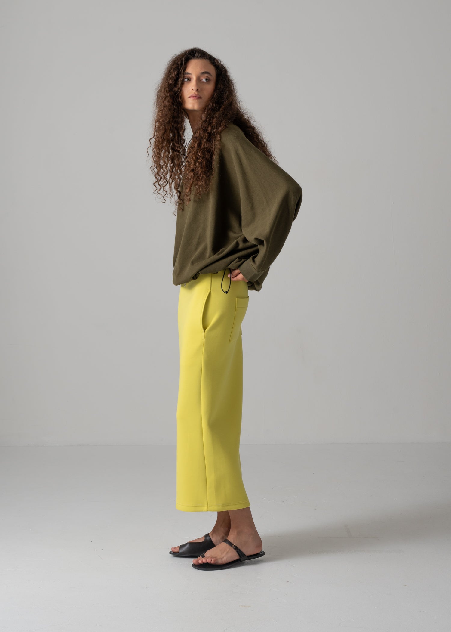 NAOMI STINGRAY TOP, Crew neck dolman sleeve sweatshirt, Made in