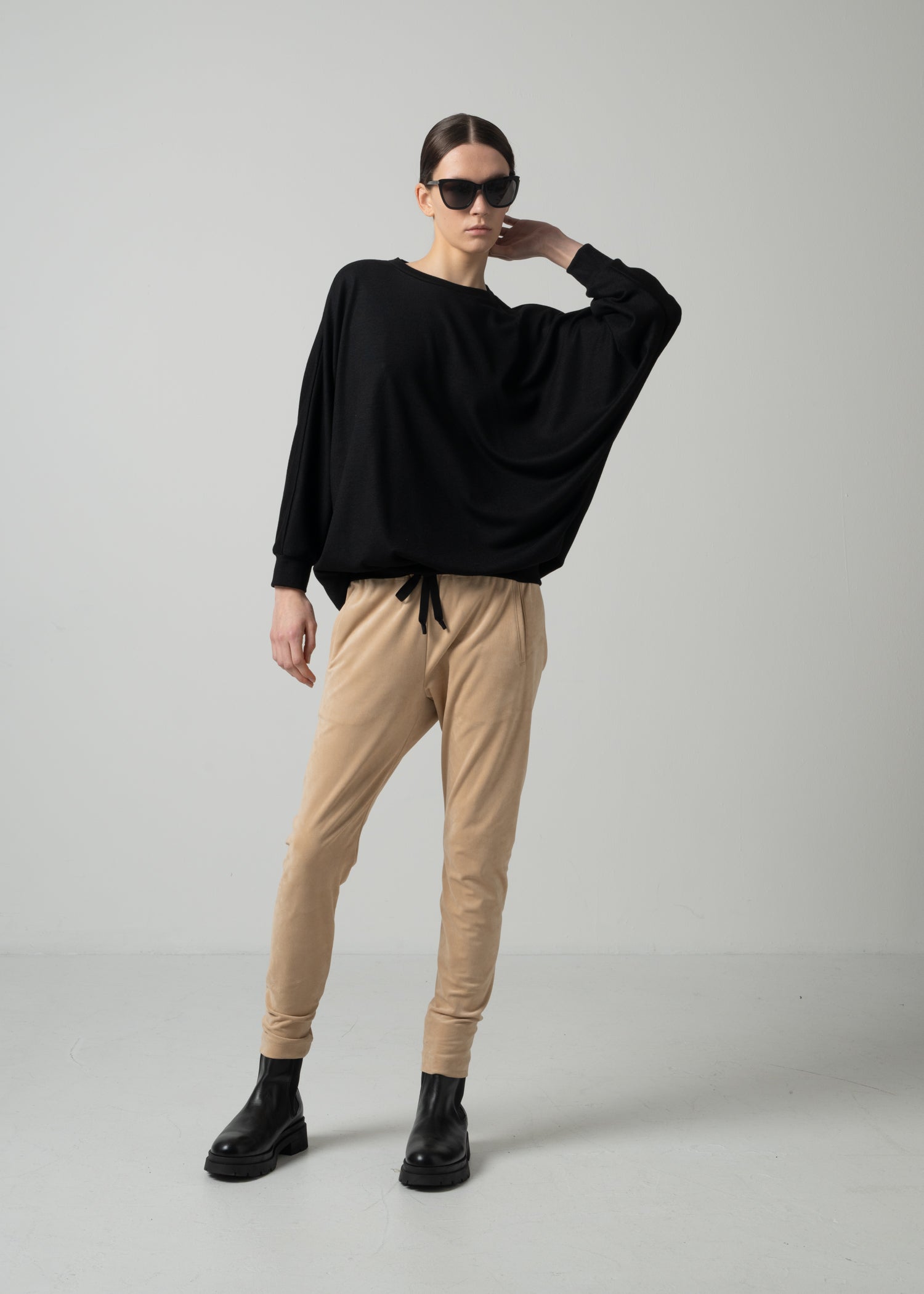 1 / 99BLACK