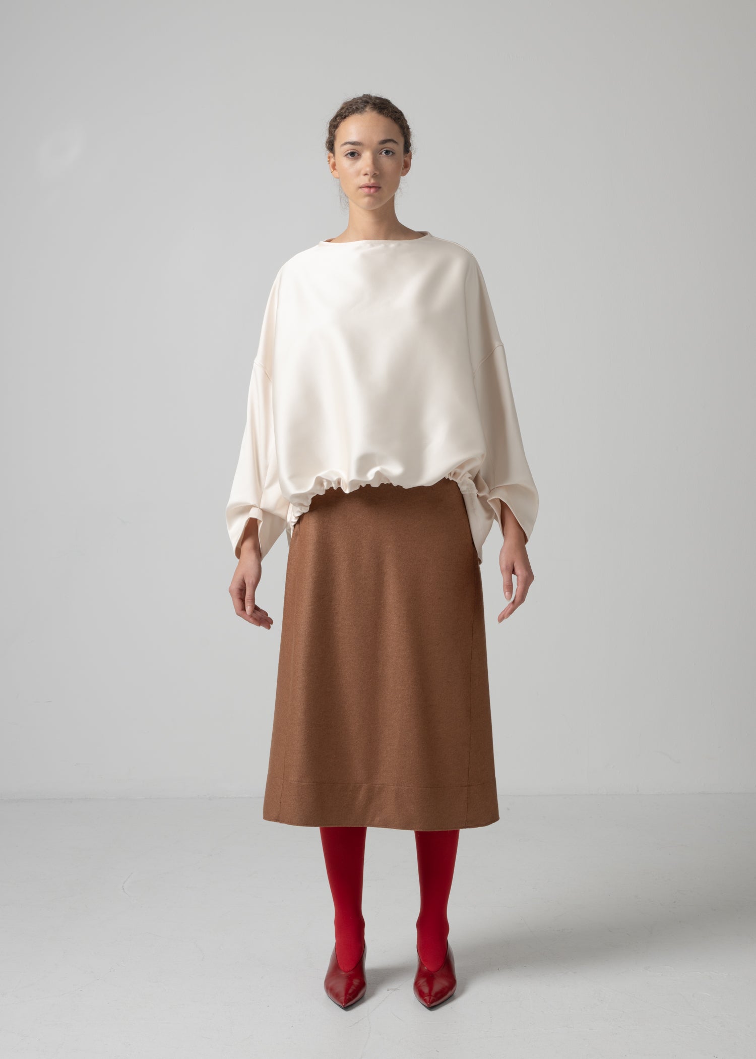 05 OPHELIA BOAT NECK TOP / DUCHESS SATIN STRETCH - C15