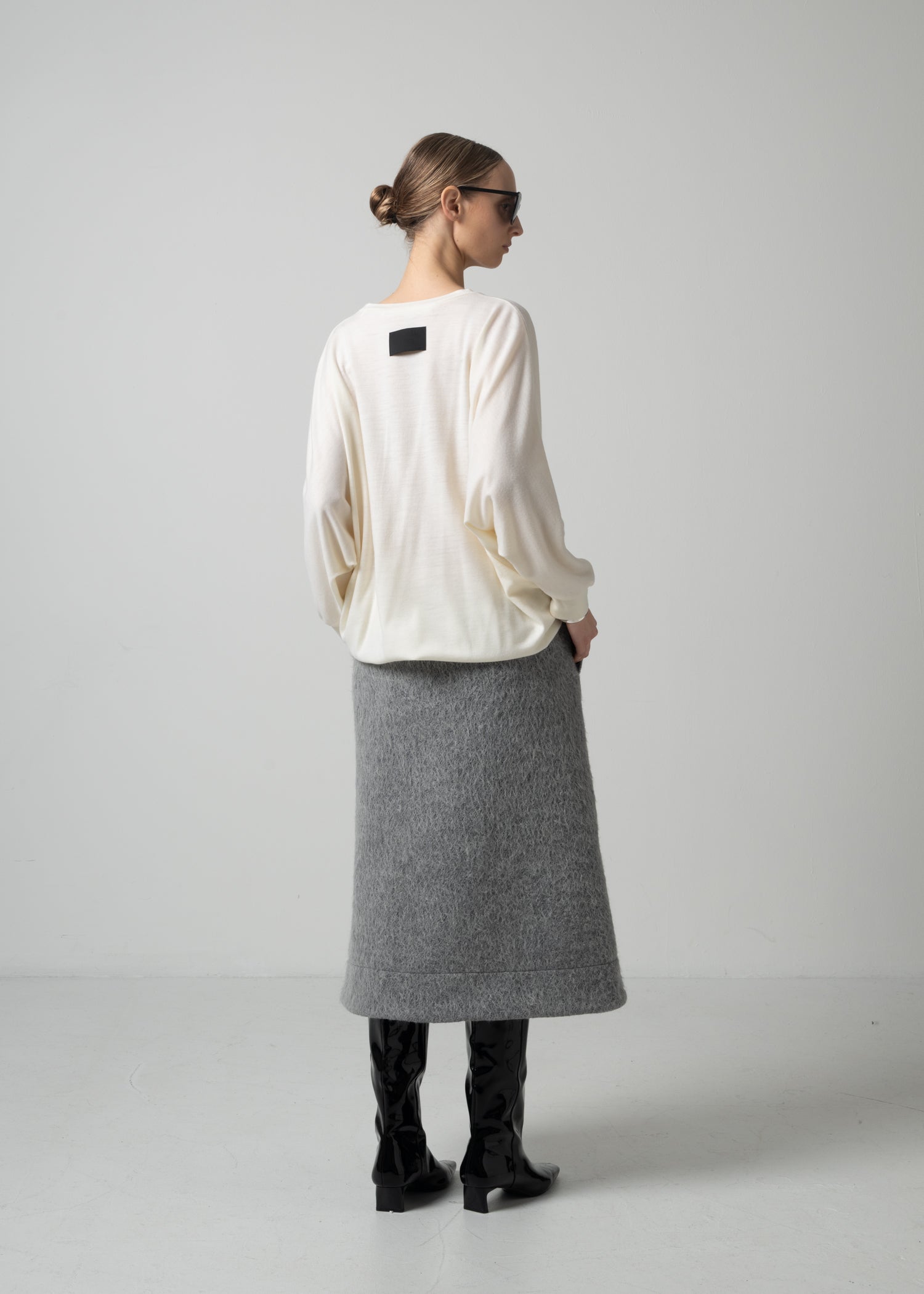 61 ORI V NECK TOP / MILLED WASHABLE JERSEY - C15