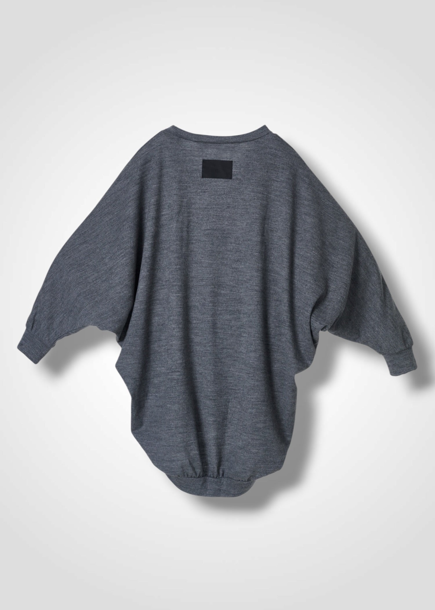 61 ORI V NECK TOP / MILLED WASHABLE JERSEY - C15
