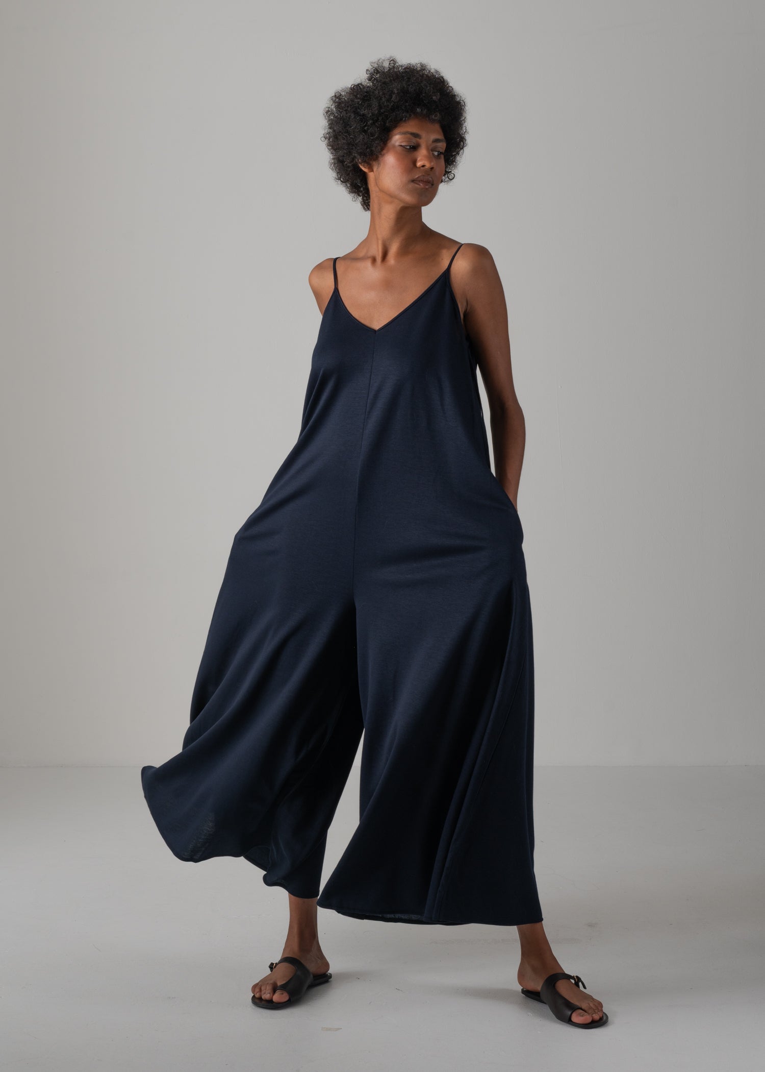 cogthebigsmoke kettle jumpsuit ジャンプスーツ 紺 NATALIA JUMPSUIT, ショルダーストラップジャンプスーツ, Made in