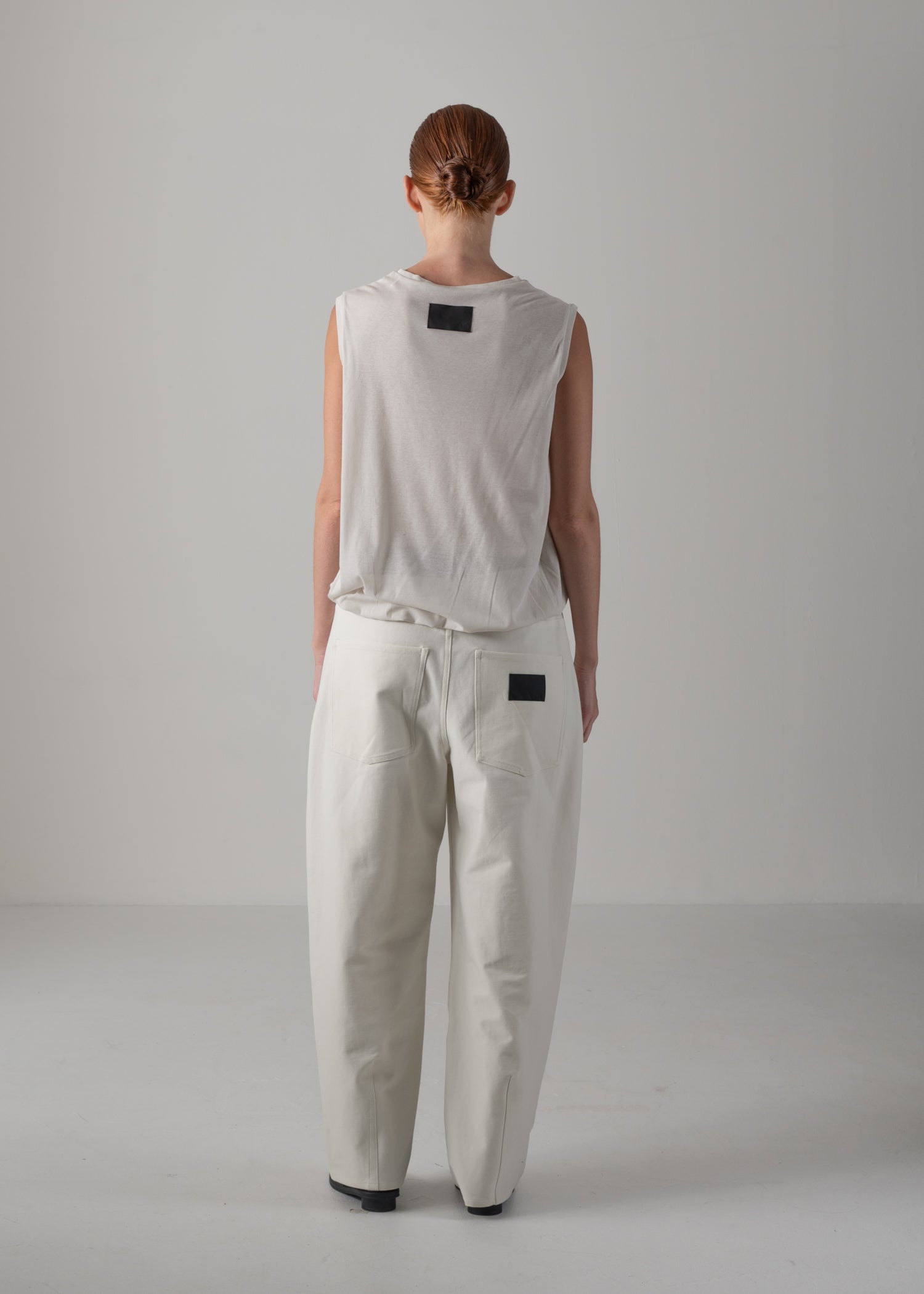 09 NELLY SLEEVELESS TOP / SUPER LIGHT COTTON JERSEY - C14