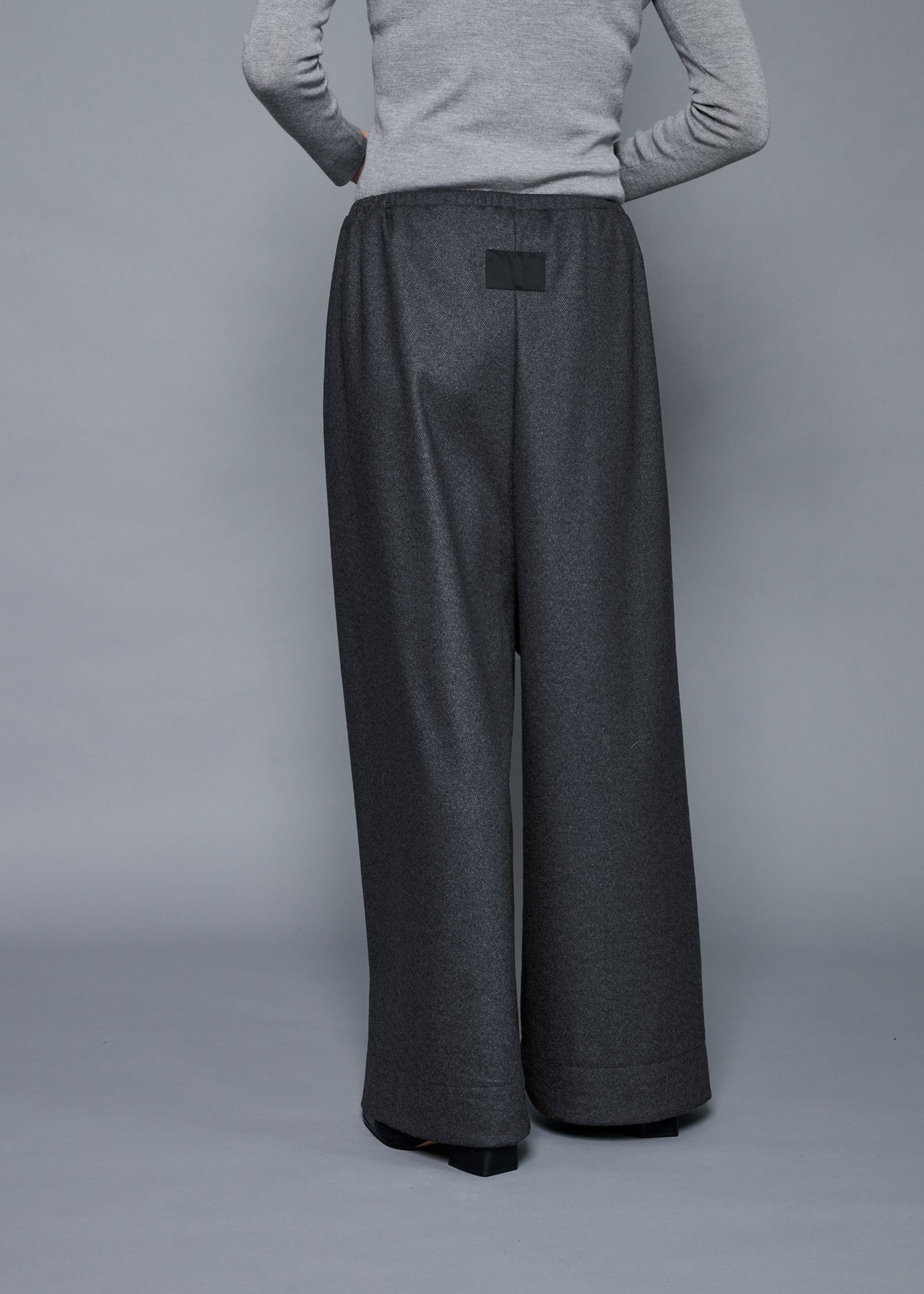 ALISON TROUSERS / SUPER120S PURE WOOL SPONGY JERSEY - ONLINE STORE EXCLUSIVE