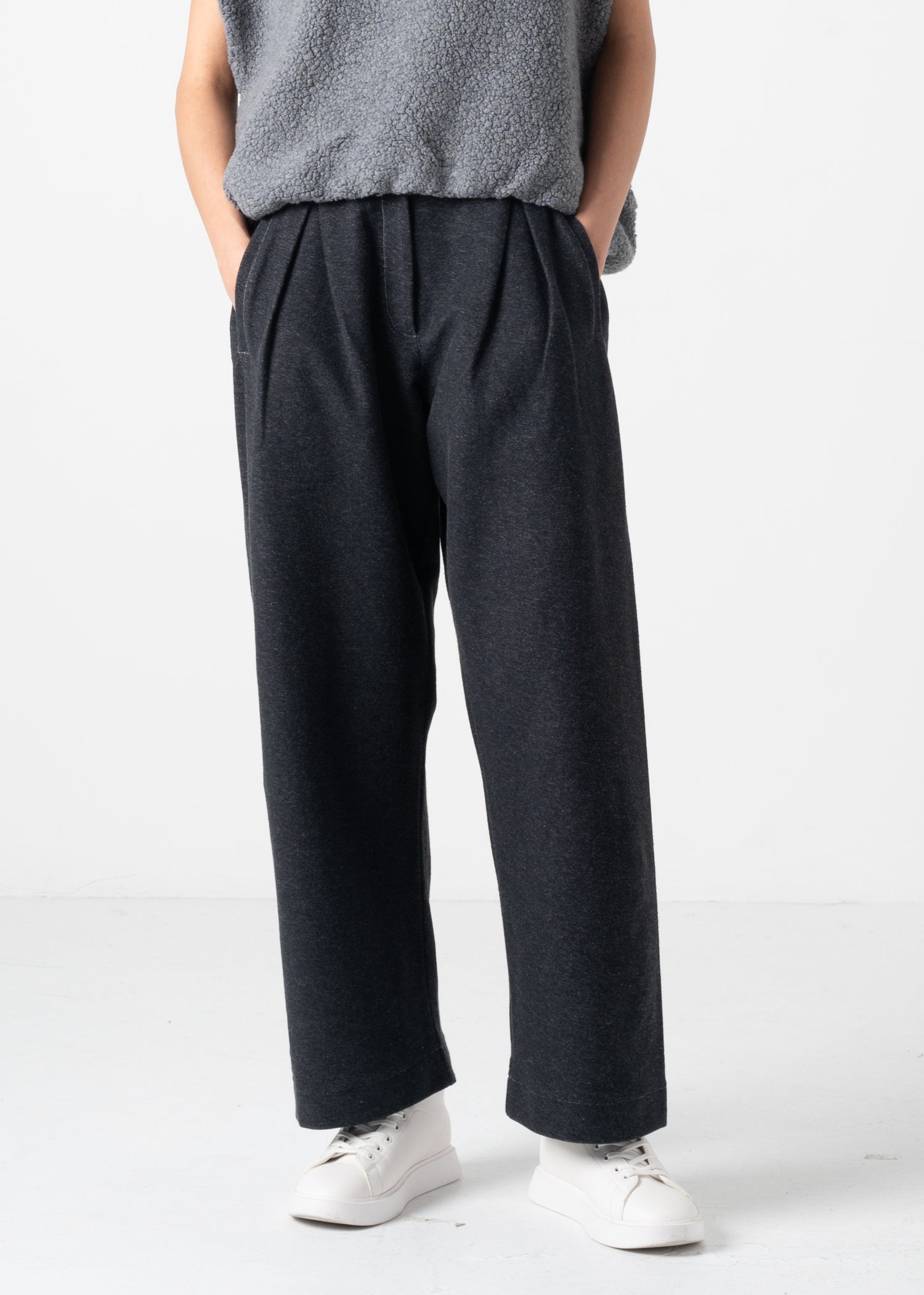 20 KASSIDY DOUBLE TUCK TROUSERS / VINTGE DENIM JERSEY - C11