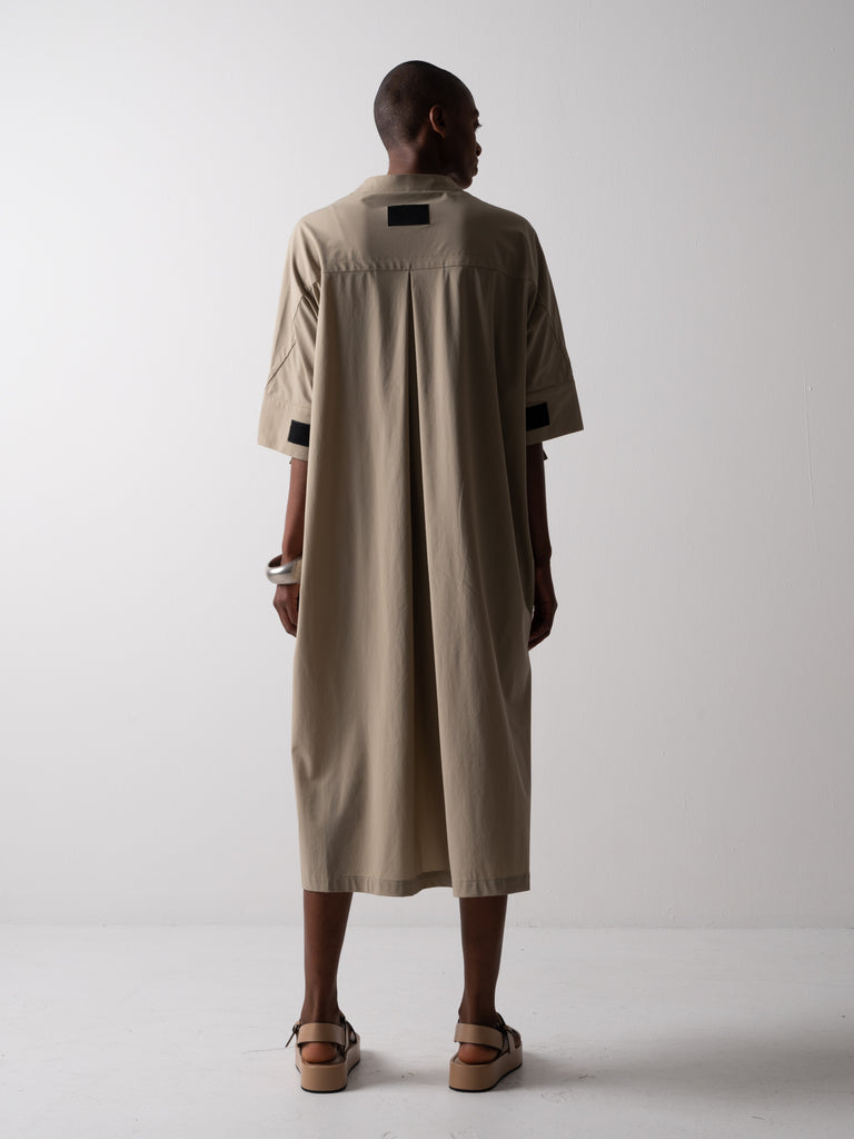 HUNTER DRESS / COOL-TOUCH TRICOT - C8
