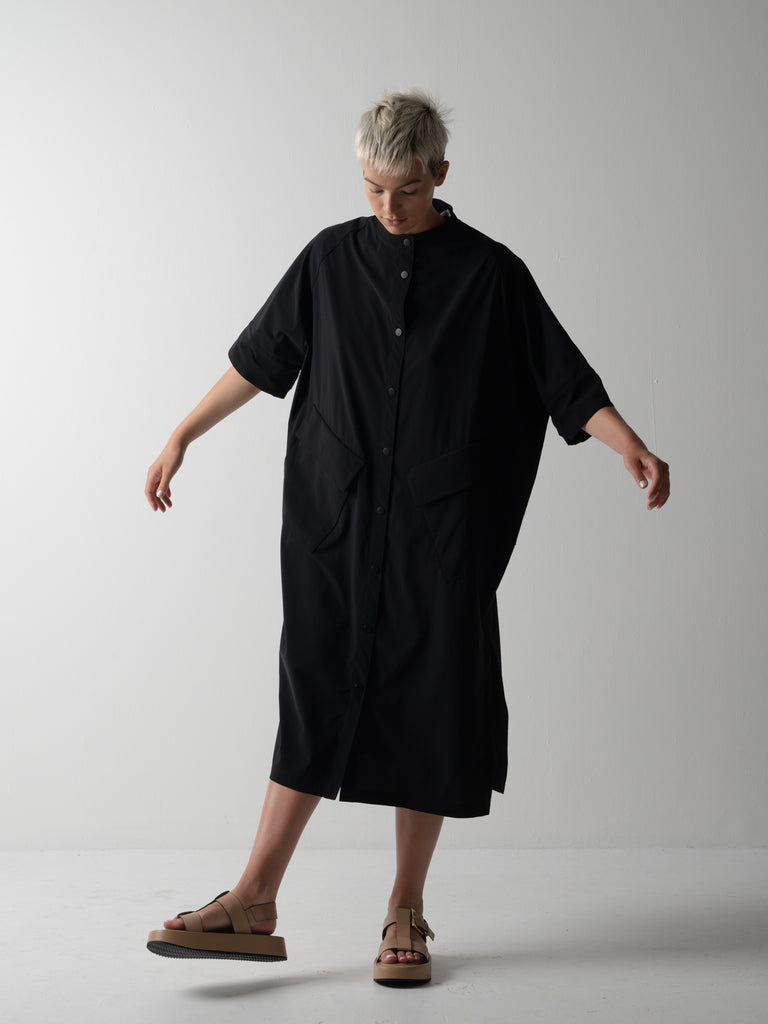 HUNTER DRESS / COOL-TOUCH TRICOT - C8