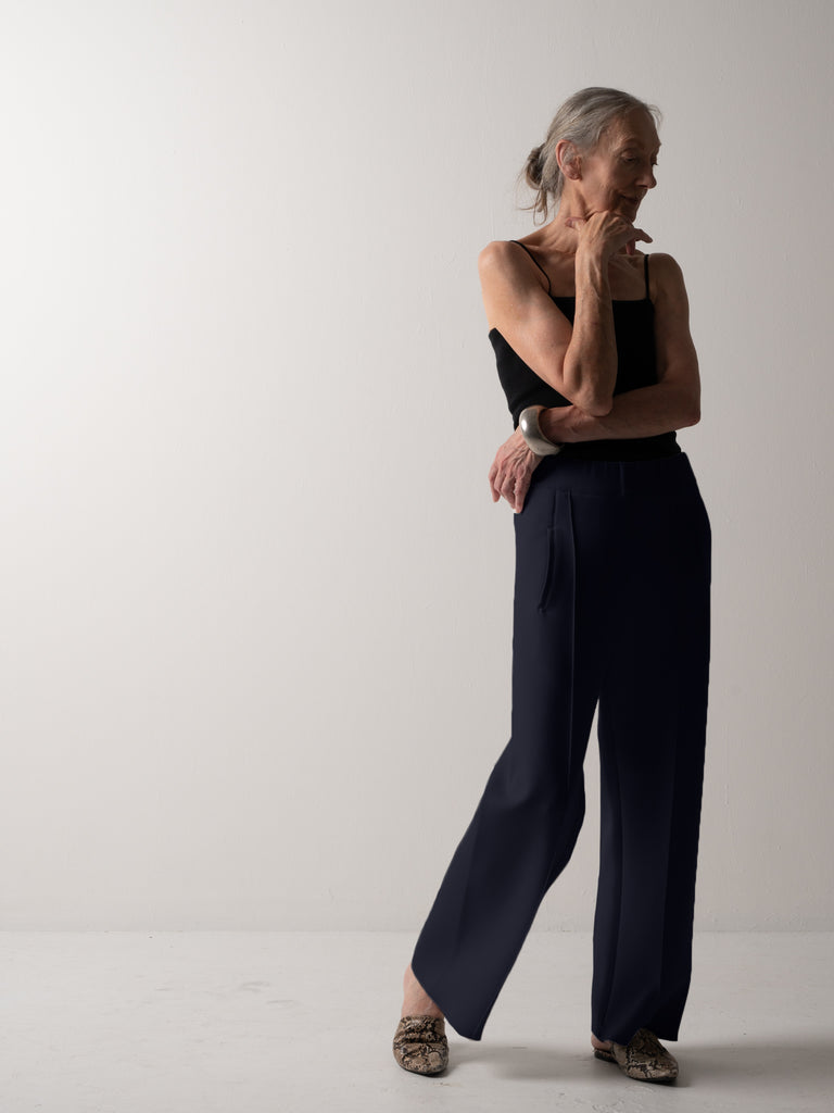 GALAXY SEMI-WIDE TROUSERS / AIRLY COCOON JERSEY - C8