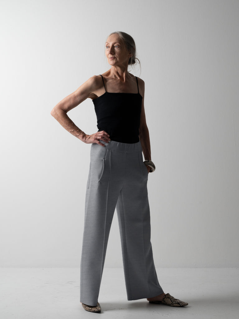 GALAXY SEMI-WIDE TROUSERS / AIRLY COCOON JERSEY - C8